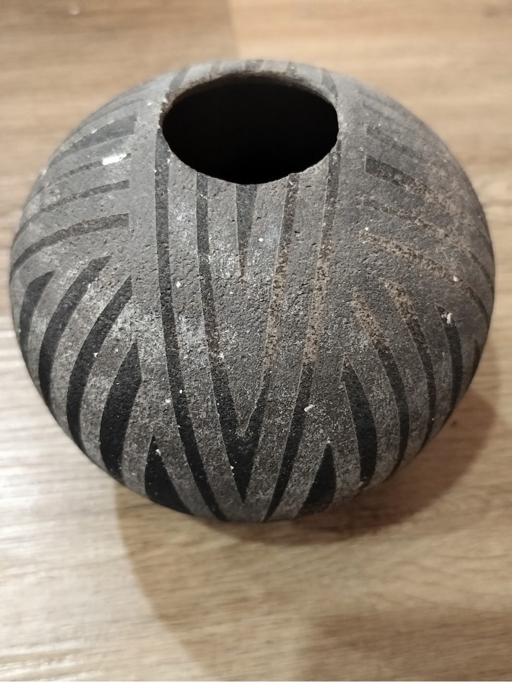 Vintage Mata Ortiz Pottery Sgraffito Seed Pot Geometric Carved